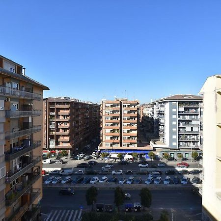 Nice And Warm Rooms Rom Exterior foto