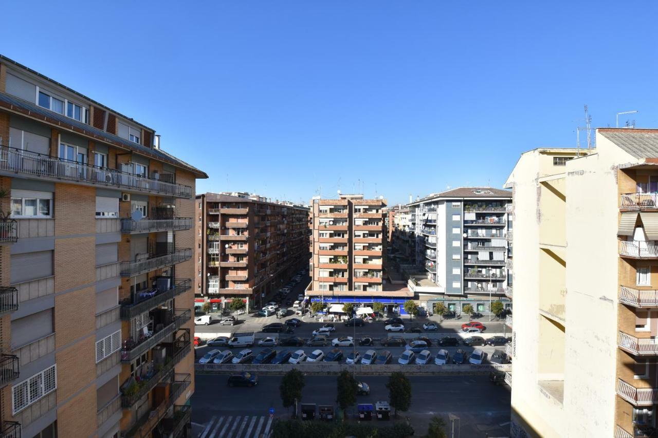 Nice And Warm Rooms Rom Exterior foto